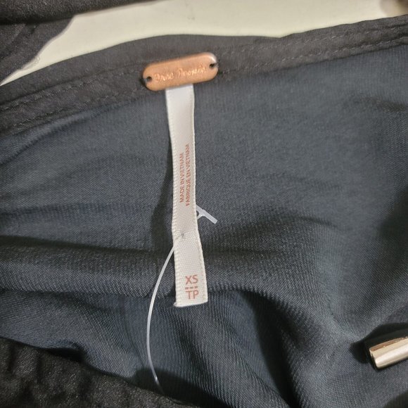 Free People Elouise Black Satin Long Sleeve Blouse Oversized Boho V-Neck Top XS - Picture 11 of 13